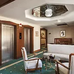 Izmir Palas Hotel 4* איזמיר