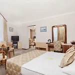 Izmir Palas Hotel Hotel 4*