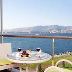 מלון Izmir Palas Hotel 4*