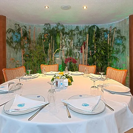 Izmir Palas Hotel Отель 4*