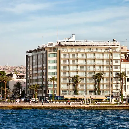 Izmir Palas Hotel מלון 4*