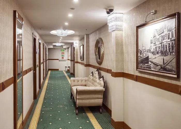 Otel Izmir Palas Hotel