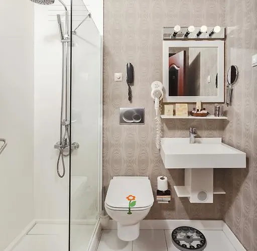 Izmir Palas Hotel Otel