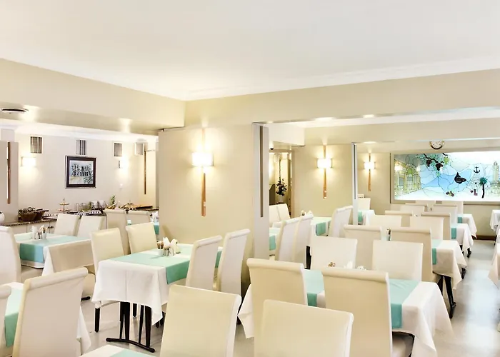 Izmir Palas Hotel Otel