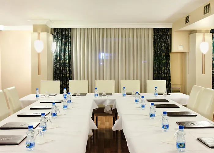 Izmir Palas Hotel Otel İzmir