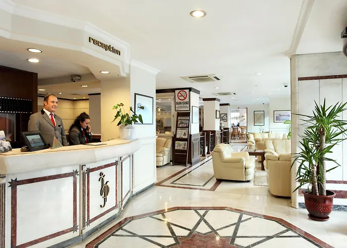 Izmir Palas Hotel 4* İzmir