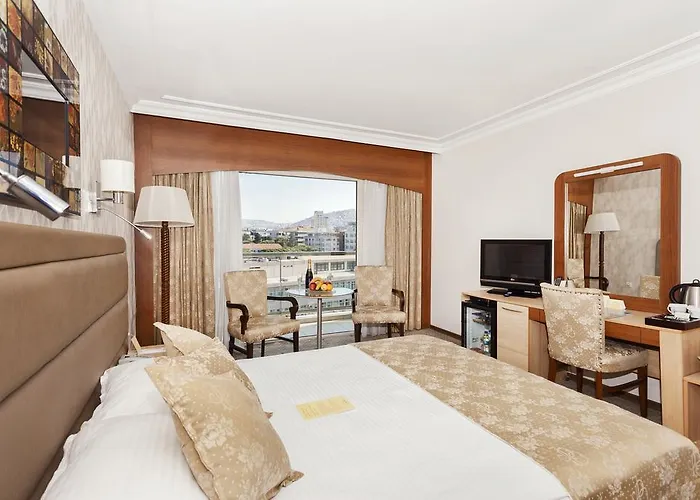 Izmir Palas Hotel Esmirna