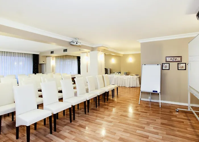 Izmir Palas Hotel 4* İzmir