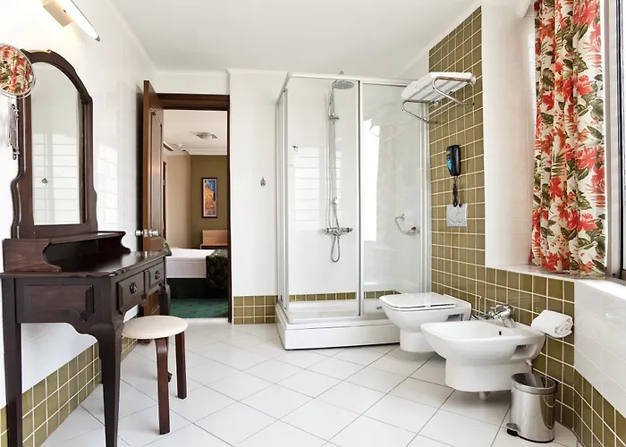 Hotel Izmir Palas Hotel Esmirna